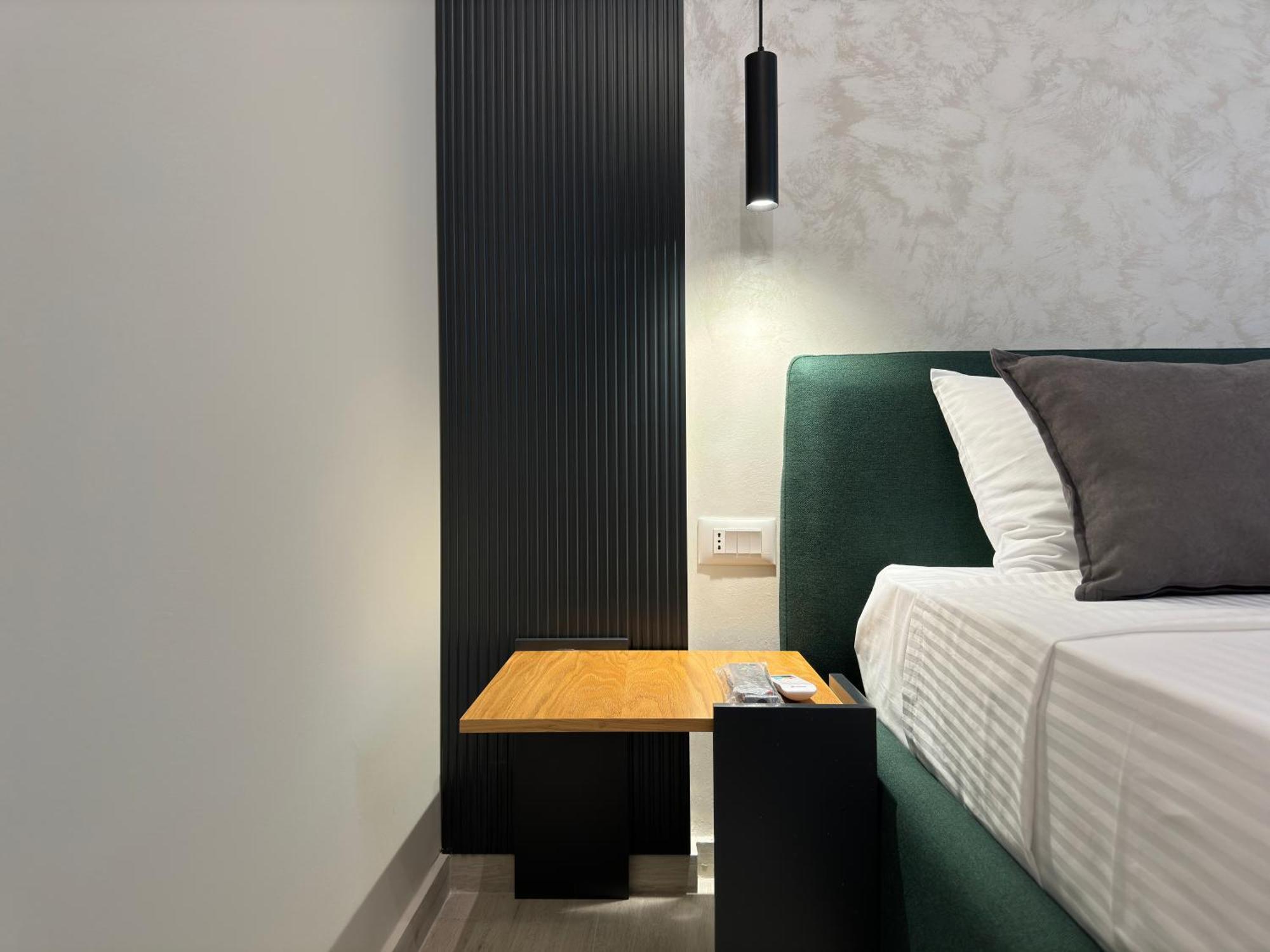 Twins Hotel Vlore Exterior photo
